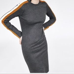 Zara/ bodycon midi dress